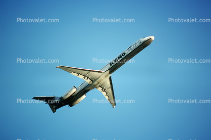 Reno Air ROA, Douglas DC-9, flying, flight, airborne