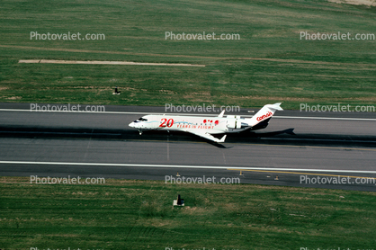 N979CA, Canadair CRJ-100ER
