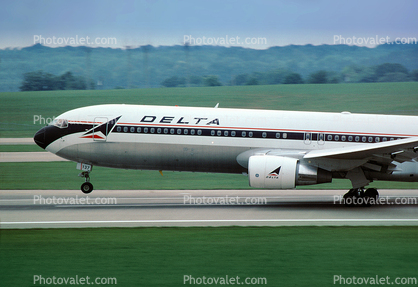 N127DL, Boeing 767-332, Delta Air Lines