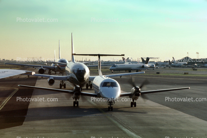 Aircraft lined up for take-off, Newark Liberty International Airport, New Jersey, Boeing 737, Embraer Brasilia EMB-120