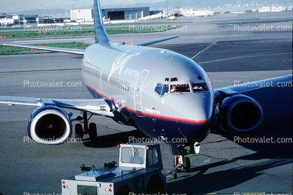 N372UA, Shuttle by United, Boeing 737-322, San Francisco International Airport, 737-300 series, CFM-56, CFM56-3C1, CFM56