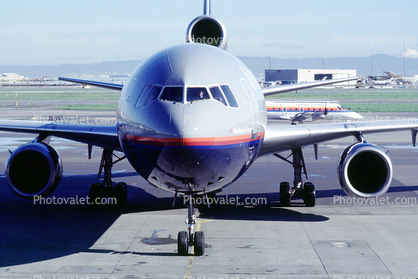 United Airlines UAL, Douglas DC-10, San Francisco International Airport (SFO)