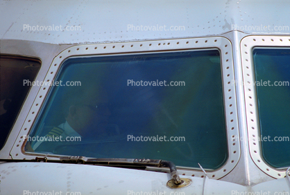 McDonnell Douglas DC-10-30, Continental Airlines COA, window, windshield, CF6