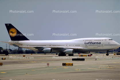D-ABVC, Boeing 747-430, Lufthansa, 747-400 series, LAX, CF6, CF6-80C2B1F, Baden-Wurtemberg