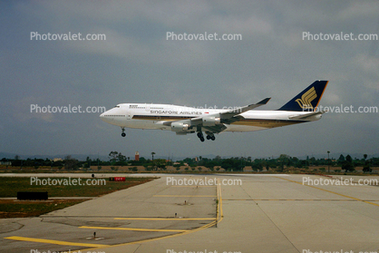 9V-SPH, Boeing 747-412, Singapore Airlines SIA, PW4056, PW4000