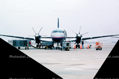 United Express, Air Wisconsin AWI, Bae ATP, O'Hare International Airport, head-on