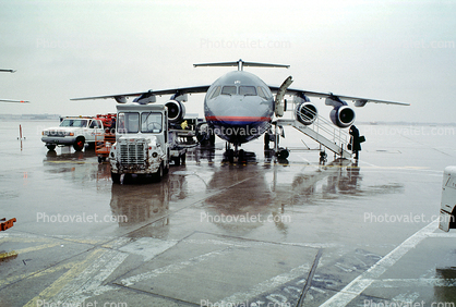 N291UE, United Express, BAe146-200, (Air Wisconsin AWI), 691, head-on