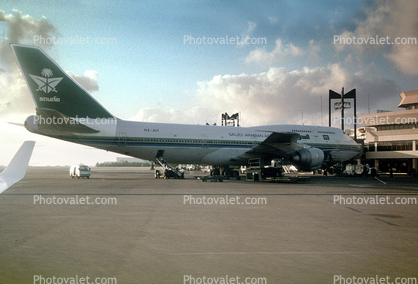 HZ-AIT, Boeing 747-368, Saudi Arabian Airlines SVA, 747-300 series, RB211-524D4, RB211