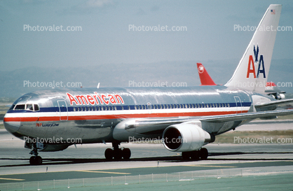 N306AA, American Airlines AAL, Boeing 767-223, (SFO), CF6-80A, CF6