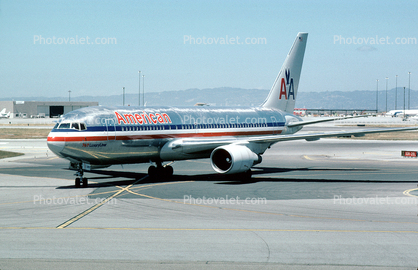 N306AA, American Airlines AAL, Boeing 767-223, (SFO), CF6-80A, CF6