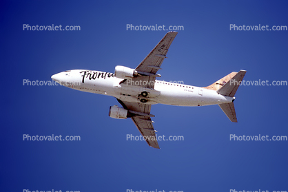 EI-CHH, Boeing 737-317, Frontier Airlines, 737-300 series, CFM56-3B1, CFM56