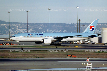 HL7531, Boeing 777-2B5ER, Korean Air KAL, San Francisco International Airport (SFO), PW4090, PW4000
