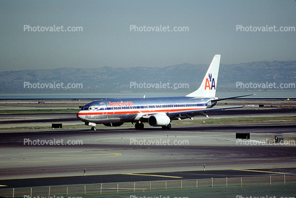 N912AN, American Airlines AAL, Boeing 737-823, San Francisco International Airport (SFO), CFM56-7B24, CFM56