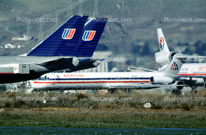 N872RA, United Airlines UAL, American Airlines AAL, McDonnell Douglas MD-83, San Francisco International Airport (SFO), JT8D, JT8D-219
