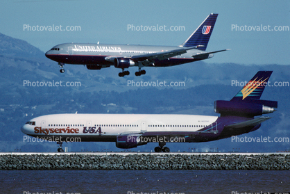 N572SC, United Airlines UAL, San Francisco International Airport (SFO), Douglas DC-10-10, CF6-6K, CF6