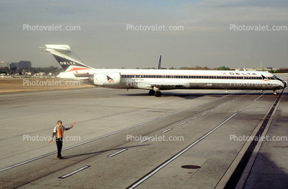 N907DA, Delta Air Lines, Douglas MD-90-30