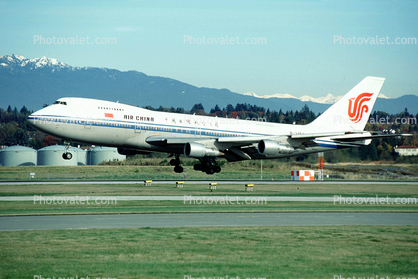 B-2450, Boeing 747-2J6B, China Airlines, 747-200 series, Landing