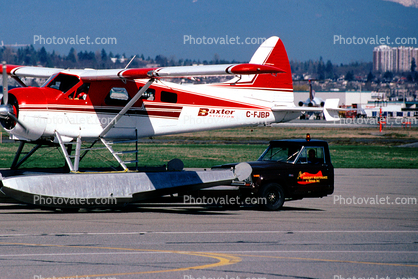 C-FJBP, De Havilland Canada DHC-2 Beaver Mk1, Baxter Aviation, pickup truck pusher tug