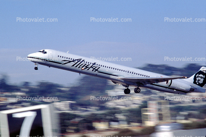 Alaska Airlines ASA, N950AS, JT8D, JT8D-219, McDonnell Douglas MD-83