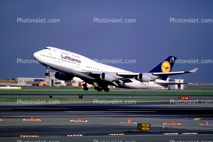 D-ABTD, Boeing 747-430, (SFO), Lufthansa, CF6, CF6-80C2B1F