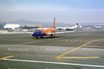 N383SW, Boeing 737-3H4, Arizona-One, Southwest Airlines SWA, CFM56-3B1, CFM56, 737-300 series