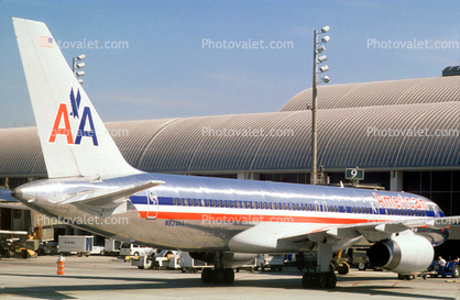 N634AA, Boeing 757-223, American Airlines AAL, RB211