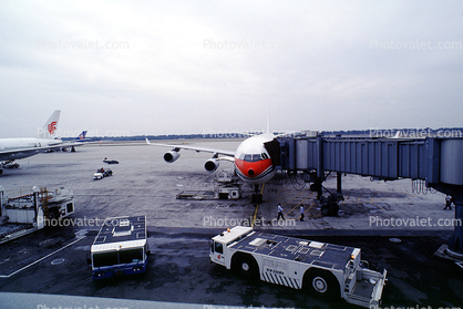 Tow Tractor, Airbus A340, Pudong Airport, Shanghai China