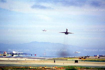 taking-off, airborne, flight, flying, San Francisco International Airport (SFO)