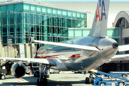 N628AA, American Airlines AAL, Boeing 757-223, RB211-535E4B, RB211