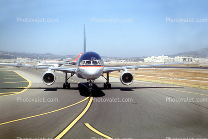 Boeing 757, US Airways, head-on