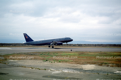 Airbus A320 landing