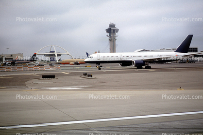 N528AT, Boeing 757, Control Tower, Boeing 757-23N, LAX, RB211-535 E4, RB211