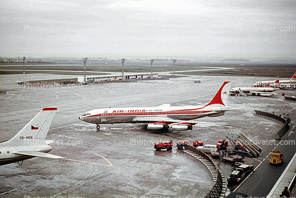 YT-ONZ, Air India AIC, Boeing 707