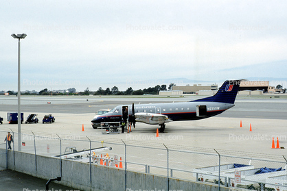 N235SW, Embraer EMB-120ER Brasilia, P&W Canada, PW118 Turboprop Engine, Monterey Peninsula Airport, Monterey County, California , Airstair