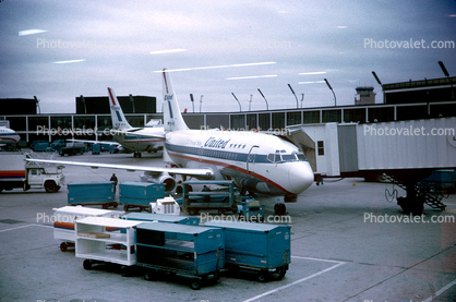 United Airlines UAL, Boeing 737-200, 1974, 1970s