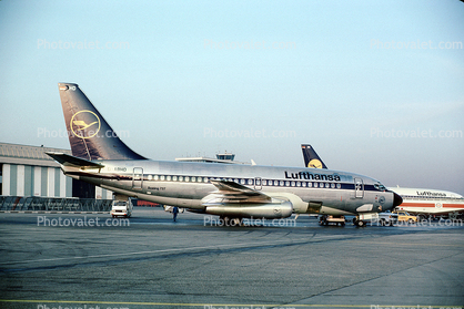 D-ABHD, Boeing 737-230, Lufthansa, 737-200 series, JT8D-15, JT8D