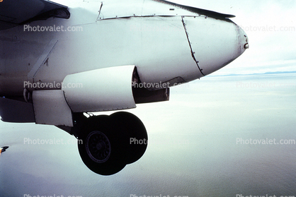 de Havilland Canada Dash-8, Air Canada ACA, landing gear, turboprop