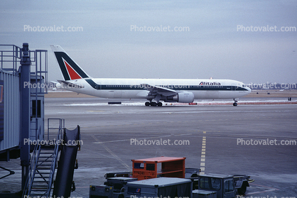 I-DEIG, Boeing 767-33AERF, Alitalia Airlines, 767-300 series