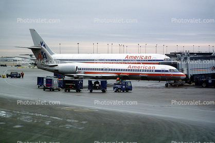 N1471G, American Airlines AAL, Fokker, Twin Engine Jet, F-28, F28-0100, F100