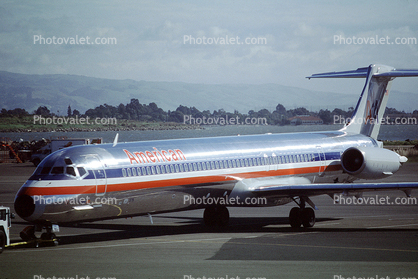 N579AA, McDonnell Douglas MD-82, Super-80, JT8D