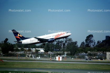 N738AL, Boeing 737-73A, Next Gen, 737-700 series, Taking-Off, Santa Ana International Airport, SNA