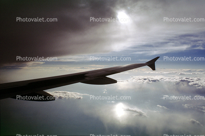 Wingtip Fence, Lone Wing in Flight, Sharklet, Airbus A320 series