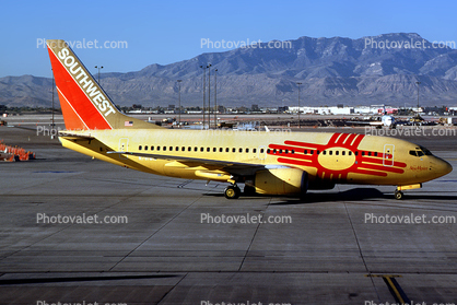 N781WN, New Mexico One, Boeing 737-7H4, Southwest Airlines SWA, 737-700 series, CFM56-7B24, CFM56