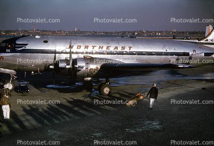 N86556, Northeast Airlines, Douglas C-54-DO, 1940s