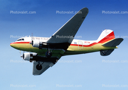 N77B, Douglas C-47A-90-DL