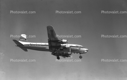 N90885, Braniff International Airways, Douglas DC-6, 1950s