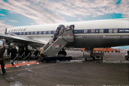 DC-7 Mainliner, United Airlines, UAL, Red Carpet, Stairs, 1950s