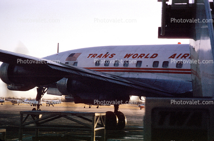 Trans World Airlines TWA, Lockheed Constellation Super-G, December 1965, 1960s