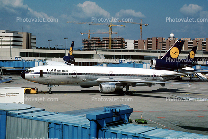 D-ADJO, Douglas DC-10-30, Lufthansa