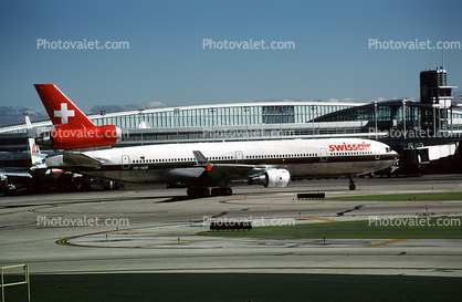 HB-IWM, SwissAir, McDonnell Douglas MD-11